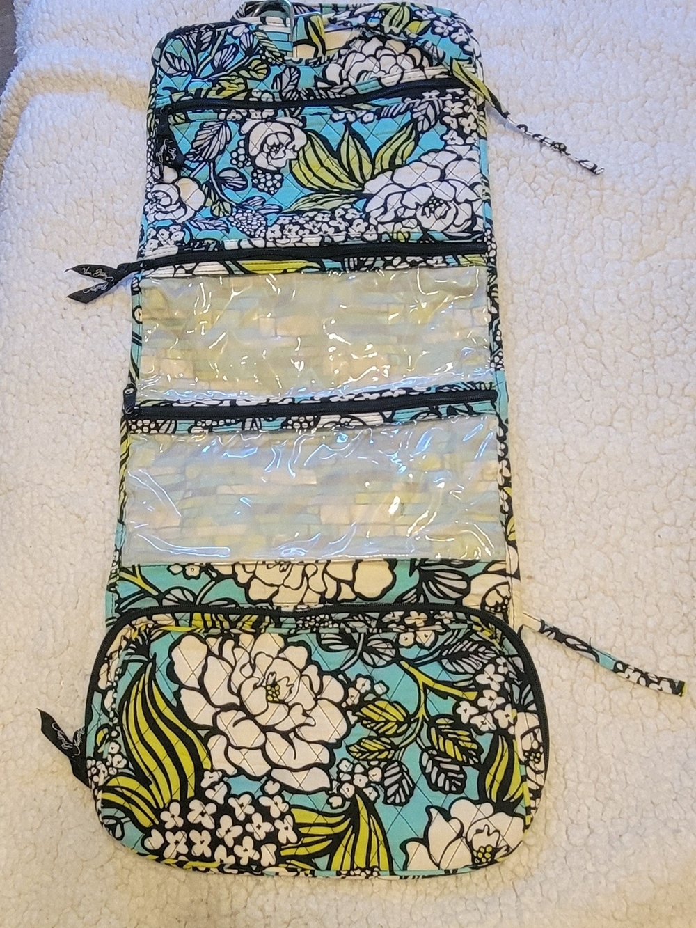 Vera Bradley Floral Hanging Travel Organizer – Blue, Green, White